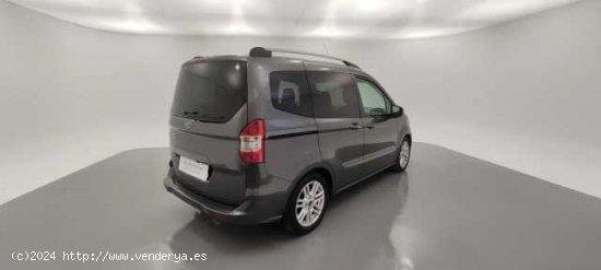 Ford Tourneo Courier ( 1.0 Ecoboost Titanium )  - Sabadell