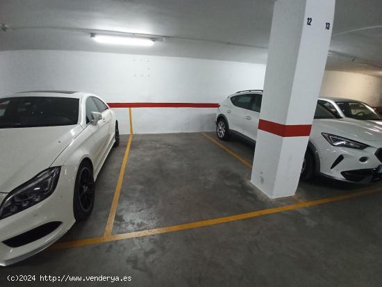 Se alquilan dos plazas de parking por la zona del parque de l'Alquenencia en Alzira - VALENCIA