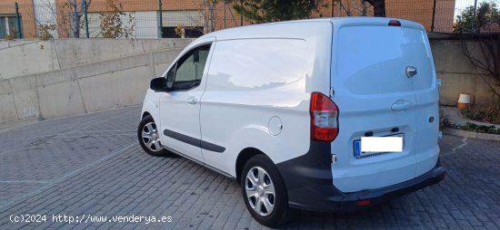 Ford Transit Courier 1.5 TDCI E6 TREND - Madrid