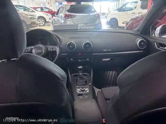 Audi A3 AUDI  2.0 150 CV TDI de 2018 con 79.918 Km por 24.500 EUR. en Tenerife