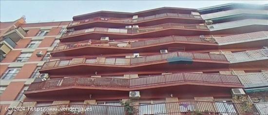  Venta de Apartamento en Sant Andreu de la Barca - BARCELONA 