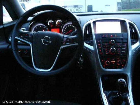 Opel Astra 2.0CDTI Sport