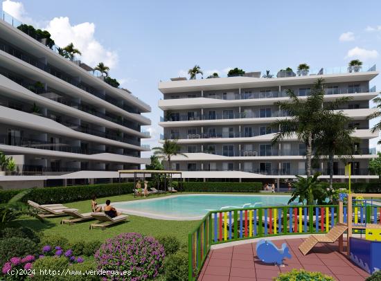  Áticos de 2 y 3 dormitorios en Santa Pola situados a 150 metros de la playa - ALICANTE 
