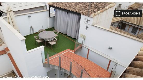 Piso de 2 dormitorios en alquiler en Centro, Córdoba - CORDOBA