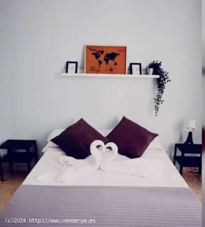  Alquiler de habitaciones en apartamento de 5 dormitorios en Las Palmas De Gran Canaria - LAS PALMAS 