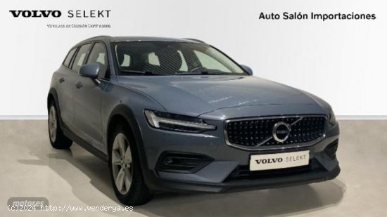 Volvo V 60 2.0 B4 D CROSS COUNTRY PRO AUTO AWD 5P de 2021 con 68.838 Km por 39.900 EUR. en Asturias