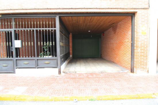 Garaje en zona Avenida de las Habaneras de Torrevieja - ALICANTE
