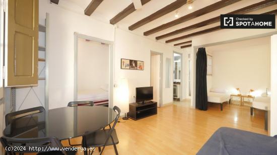 Precioso apartamento de 2 dormitorios con hermosa terraza en alquiler en Grácia - BARCELONA