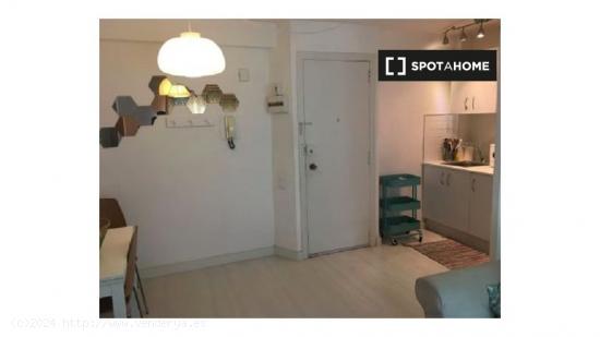 Cómodo apartamento de 1 dormitorio en alquiler en Camins al Grau, Valencia - VALENCIA