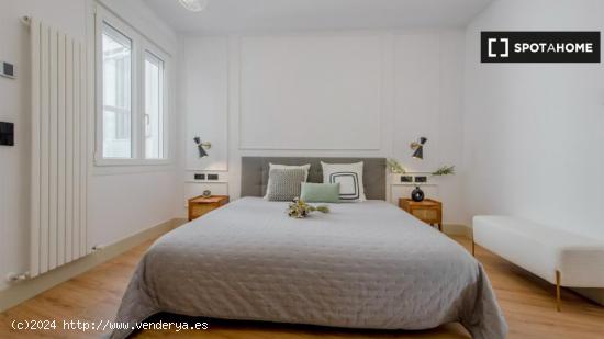 Piso moderno de 3 habitaciones en alquiler en Chamberí - MADRID