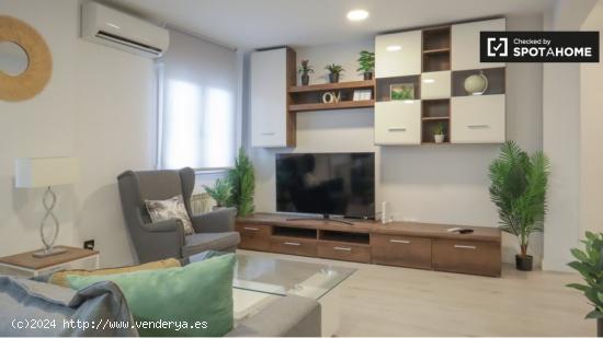 Apartamento de 2 dormitorios en alquiler en Pinar Del Rey - MADRID