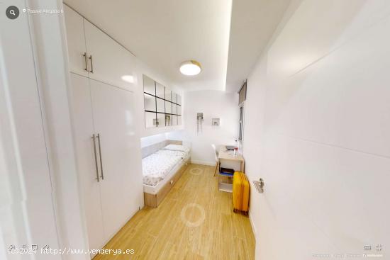  Se alquila habitación en piso de 5 dormitorios en Norte, Granada - GRANADA 