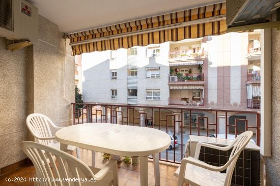  !!Espectacular vivienda con garaje doble en Villarejo con 2 terrazas!! - GRANADA 