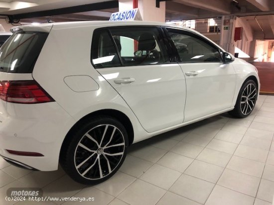 Volkswagen Golf Connect 1.0 Tsi (115CV) 85KW de 2019 con 118.000 Km por 15.990 EUR. en Tenerife