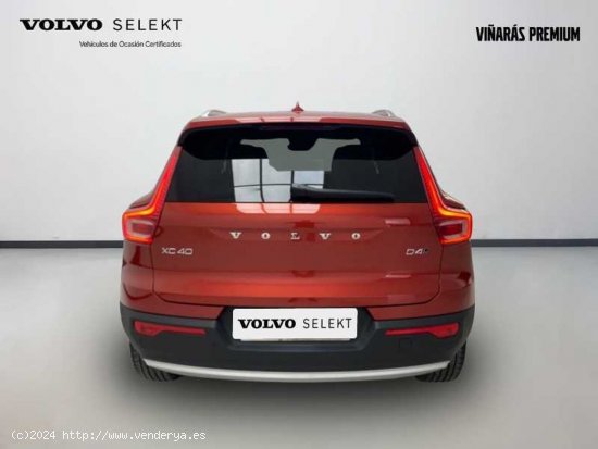 Volvo XC40 D4 Momentum AWD Auto - Señorío de Illescas