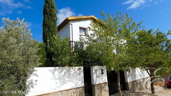 Villa en venta en Villanueva del Trabuco (Málaga)