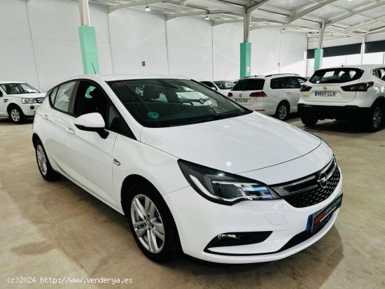 Opel Astra 1.6cdti business 110cv - Utrera