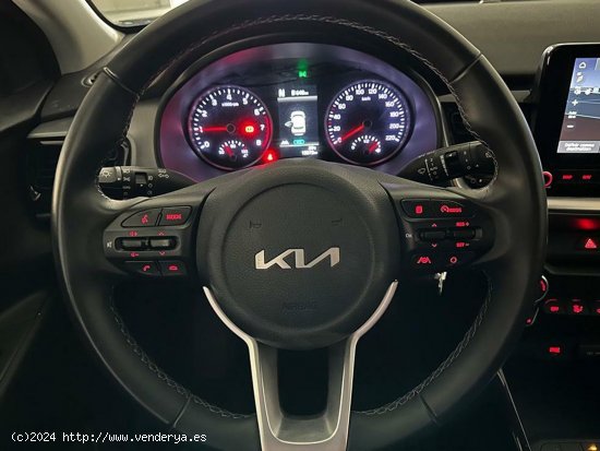 Kia Stonic 1.0 TGDI 100CV MHEV DRIVE - 