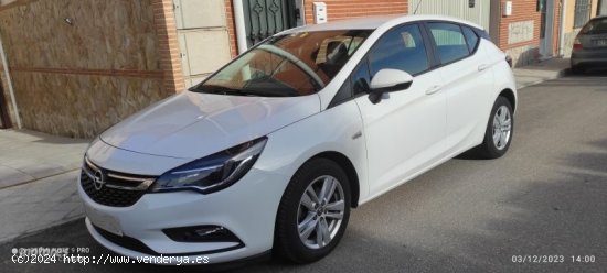  Opel Astra 1600 CDTI 110cv de 2019 con 14.600 Km por 9.900 EUR. en Toledo 