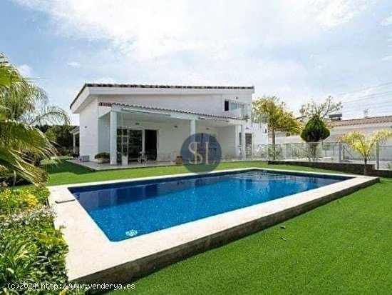 Villa en venta en Bétera (Valencia)