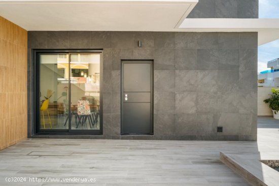 Villa en venta a estrenar en Benijófar (Alicante)
