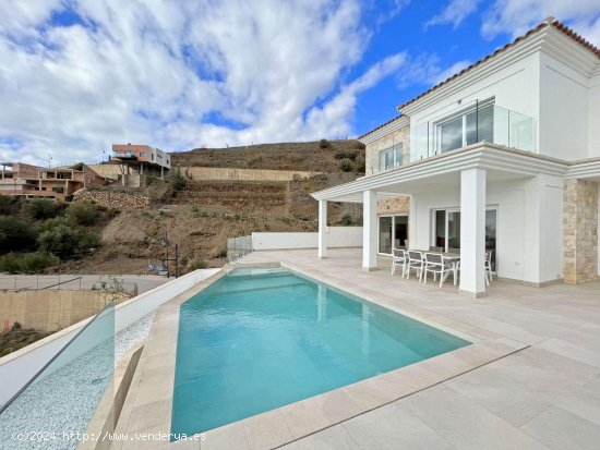  Villa en venta a estrenar en Torrox (Málaga) 