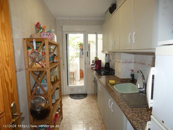 Casa en venta en Jacarilla (Alicante)