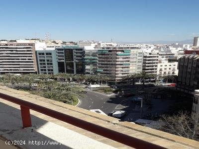 Apartamento en venta en Alicante (Alicante)