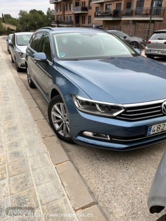 Volkswagen Passat ADVANCE  1.6 120 CV de 2018 con 133.800 Km por 13.500 EUR. en Valencia