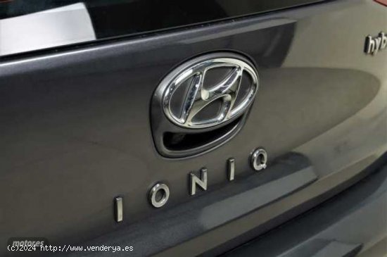 Hyundai Ioniq 1.6 GDI HEV Style DCT de 2018 con 107.377 Km por 19.990 EUR. en Valencia