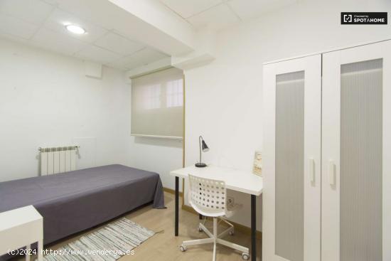  Elegante habitación en un apartamento de 8 habitaciones en Prosperidad - MADRID 