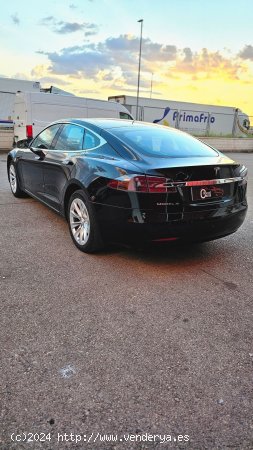 Tesla Model  S Dual Motor - Daimiel