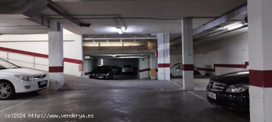 Alquiler plaza de garaje en zona Maria Auxiliadora - BADAJOZ