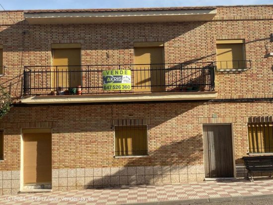 Casa / Chalet en venta en Gálvez de 184 m2