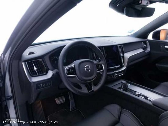 Volvo XC 60 XC60 Recharge T6 AWD Automatikgetriebe (186+65kW/253+87PS) Inscription de 2021 con 4.591