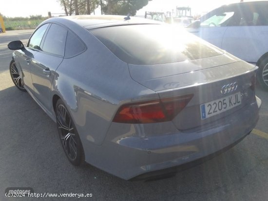 Audi A7 3.0 V6 TDI 326 CV COMPETICION. de 2015 con 267.000 Km por 30.000 EUR. en Murcia
