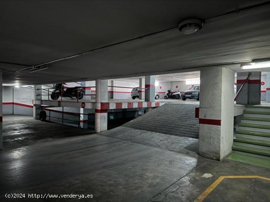 Plaza de parking en centro de Gandía en el Paseo Germanias nº35 - VALENCIA