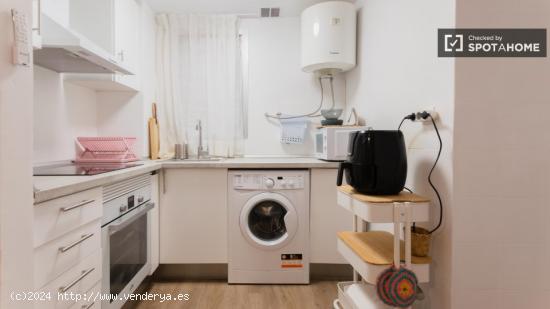 Piso en alquiler de 2 habitaciones en La Petxina - VALENCIA