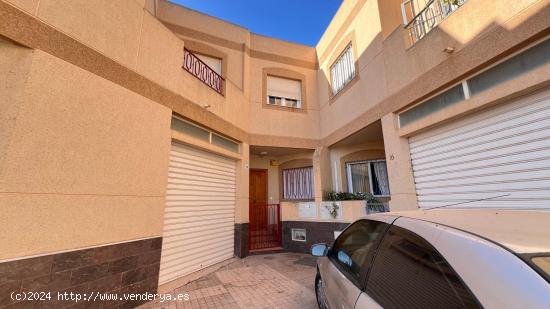  Duplex en venta en Las Norias, barrio Berenguel - ALMERIA 