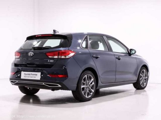 Hyundai i30 ( 1.5 DPI Klass SLX 110 )  - Tarragona