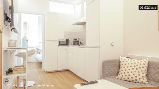  apartamento de 1 dormitorio en alquiler en Cuatro Caminos, Madrid - MADRID 