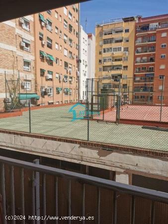 ESTUPENDO PISO EN VENTA EN BARCELONA - BARCELONA