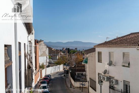  Amplio apartamento situado en Albaicín Alto en casa corrala con vistas a la Alhambra - GRANADA 