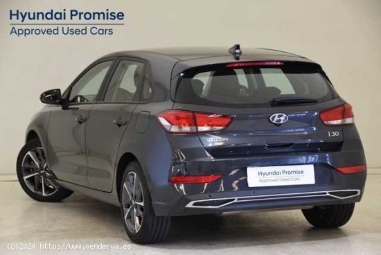 Hyundai i30 ( 1.5 DPI Klass SLX 110 )  - Algeciras