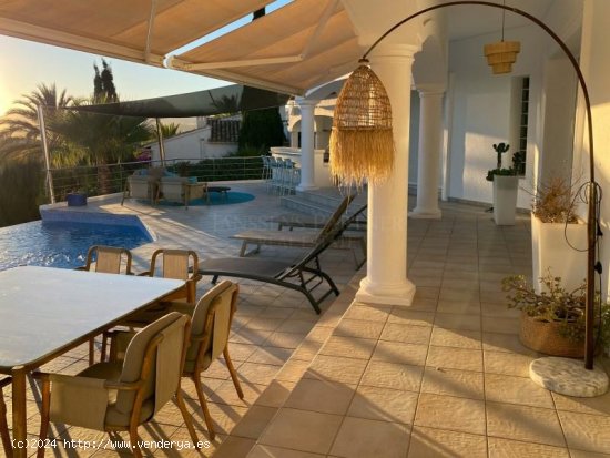 Villa en venta en Teulada (Alicante)