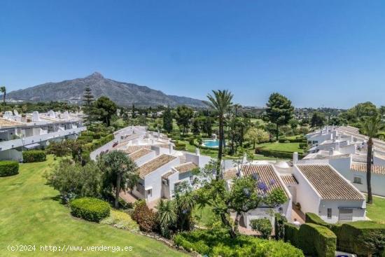 Fantástico Ático en el corazón de Nueva Andalucia - MALAGA