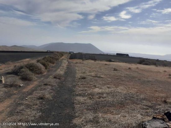 SE VENDE Terreno rústico en Los Valles - Teguise