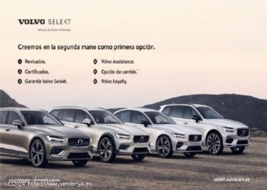 Volvo XC40 XC40 RECHARGE PRO, RECHARGE TWIN ELECTRICO PURO CON TECHO SOLAR. de 2022 con 8.315 Km por