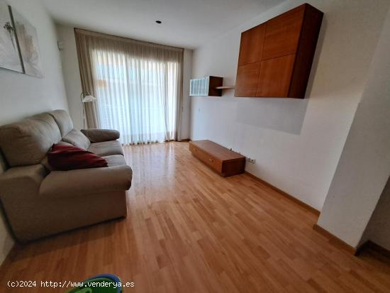  Bonito piso en venta en el centro de Calella - BARCELONA 