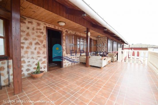  ESPECTACULAR CHALET CON PISCINA Y MOBIL HOME. REF 1142 - MURCIA 